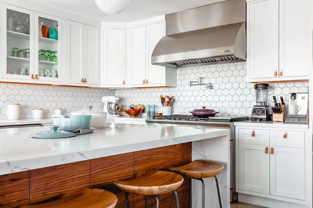 Custom Kitchen Cabinets